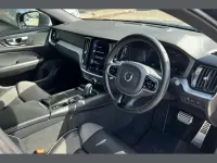 Used Volvo V60 R-Design 350 HP (257 kW) 2022 Black Estate