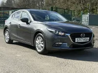 Usado Mazda 3 120 CV (88 kW) 2017 Gris Utilitario