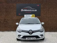 Used Renault Clio Play 90 HP (66 kW) 2019 White Hatchback