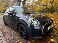 Usado Mini Cooper Exclusive 2021 Negro Utilitario