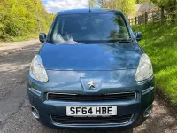 Used Peugeot Partner Tepee S 92 HP (67 kW) 2015 Blue MPV
