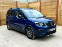 Second-hand Peugeot Rifter Access 131 CP (96 kW) 2023 Albastru Monovolum