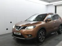 Used Nissan X-Trail S 130 HP (95 kW) 2015 Orange SUV