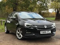 Usado Vauxhall Astra SRi 2017 Negro Utilitario