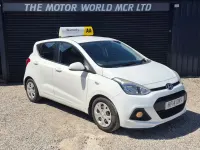 Used Hyundai i10 SE 83 HP (61 kW) 2014 White Hatchback