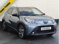 Begagnad Toyota Aygo X 72 HK (52 kW) 2024 Grå SUV