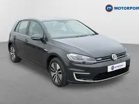 Usado VW e-Golf 99 kW (135 HP) 2019 Cinzento Citadino