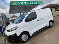 Used Citroën Dispatch 100 HP (73 kW) 2019 White MPV