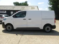 Used Citroën Dispatch 120 HP (88 kW) 2020 White MPV