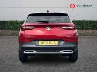 Used Vauxhall Grandland X Edition 130 HP (95 kW) 2021 Red SUV