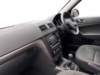 Gebraucht Skoda Yeti 81 PS (59 kW) 2017 Blau SUV