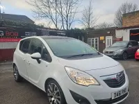 Second-hand Vauxhall Meriva Edition 2011 Alb Monovolum