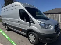 Usado Ford Transit Trend 130 HP (95 kW) 2022 Prateado Van