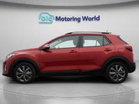 Used Kia Stonic 99 HP (72 kW) 2023 Red SUV