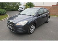 Używany Ford Focus Studio 110 KM (80 kW) 2009 Szary Hatchback