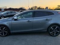 Begagnad Volvo V40 R-Design 2015 Grå Halvkombi