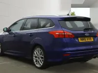 Used Ford Focus Zetec 120 HP (88 kW) 2016 Blue Estate