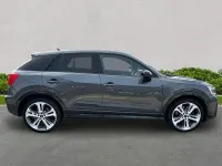 Begagnad Audi Q2 Design 300 HK (220 kW) 2023 Grå SUV