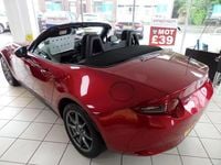 Used Mazda MX5 131 HP (96 kW) 2019 Red Cabriolet