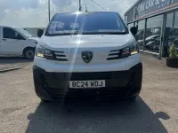 Used Peugeot e-Expert 100 kW (136 HP) 2024 White Van