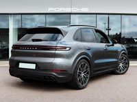 Begagnad Porsche Cayenne 2024 Grå SUV
