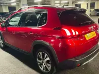 Second-hand Peugeot 2008 Allure 2017 Roșu SUV