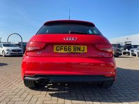Usado Audi A1 Sport 2016 Rojo Utilitario