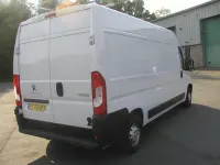Used Peugeot Boxer Premium 140 HP (102 kW) 2023 White Van
