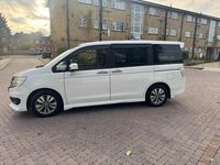 Używany Honda Stepwgn 2014 Biały Minivan