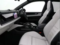 Used Porsche Cayenne 468 HP (344 kW) 2024 Red SUV