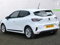 Used Renault Clio V Evolution 2024 White Hatchback