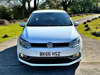 Begagnad VW Polo Match 2016 Vit Halvkombi