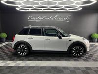 Używany Mini Cooper Exclusive 2020 Srebrny Hatchback