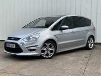Usado Ford S-MAX Titanium X 163 HP (119 kW) 2012 Prateado Monovolume