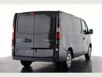 Nowe Renault Trafic 2026 Szary