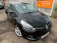 Used Renault Clio Dynamique 90 HP (66 kW) 2017 Black Hatchback