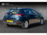 Used Toyota Auris Hybrid Business Edition 136 HP (100 kW) 2017 Grey Hatchback