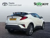 Used Toyota C-HR 120 HP (88 kW) 2023 White SUV