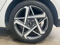 Used Hyundai i20 Premium 101 HP (74 kW) 2025 White Hatchback
