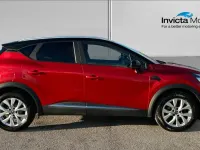 Second-hand Renault Captur Iconic 130 CP (95 kW) 2020 Roșu SUV