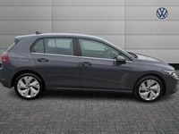 Second-hand VW Golf VIII Style 150 CP (110 kW) 2025 Gri Hatchback
