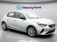 Begagnad Vauxhall Corsa Design Edition 75 HK (55 kW) 2022 Grå Halvkombi