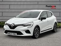 Used Renault Clio V Evolution 88 HP (64 kW) 2023 White Hatchback