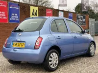 Usado Nissan Micra SE 79 HP (58 kW) 2004 Azul Citadino