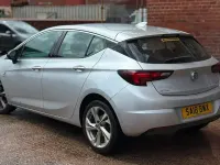 Used Vauxhall Astra SRi 150 HP (110 kW) 2018 Silver Hatchback