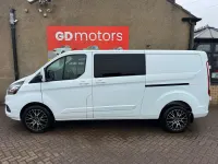 Used Ford Transit Custom Limited 130 HP (95 kW) 2022 White Van