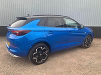 Usado Vauxhall Grandland X Ultimate 128 HP (94 kW) 2023 Azul SUV