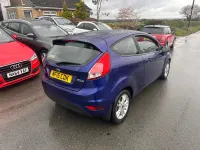 Used Ford Fiesta Zetec 82 HP (60 kW) 2015 Blue Hatchback