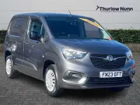 Second-hand Vauxhall Combo S 100 CP (73 kW) 2023 Gri Monovolum