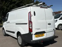 Usado Ford Transit Custom 100 HP (73 kW) 2016 Branco Van